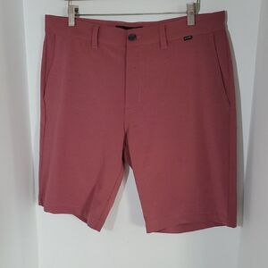 Travis Mathew Provisions Golf Shorts Roan Rouge Size 35 1MX177